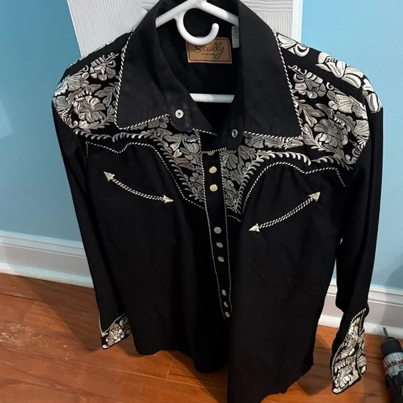 Scully Black Shirt with Elegant Silver Details - Picture 1 of 7